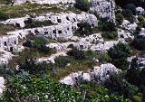 106-Pantalica,necropoli,23 aprile 2000